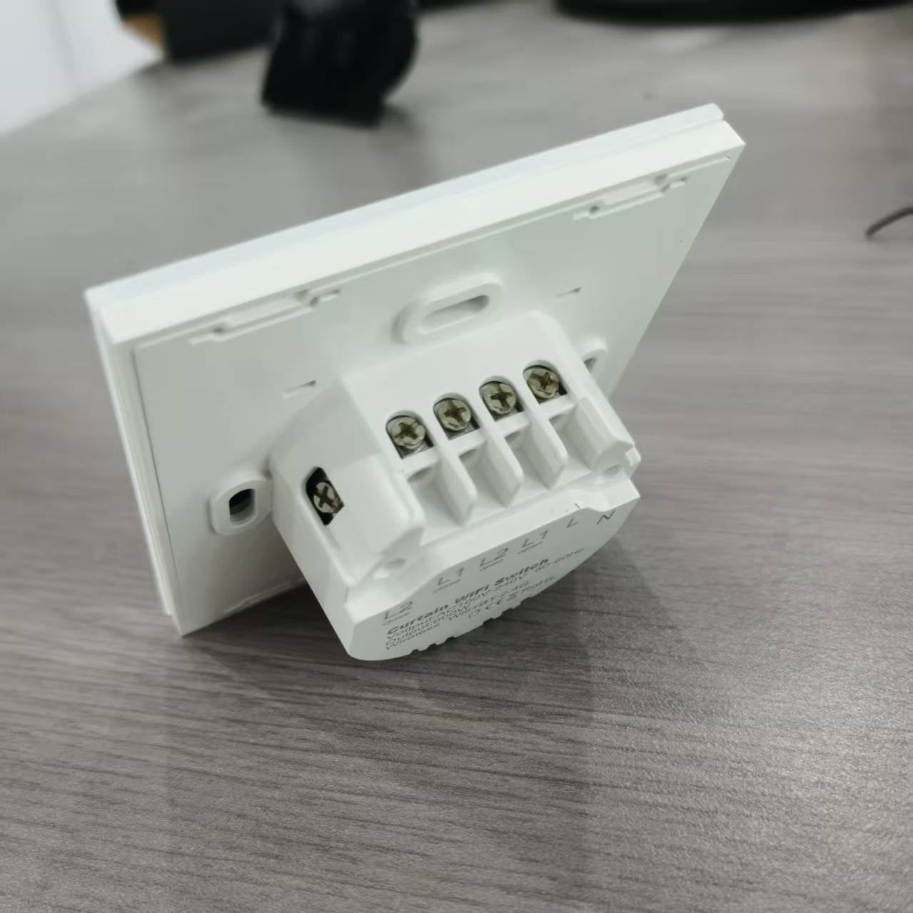 Tuya Smart Double Curtain Switch 5